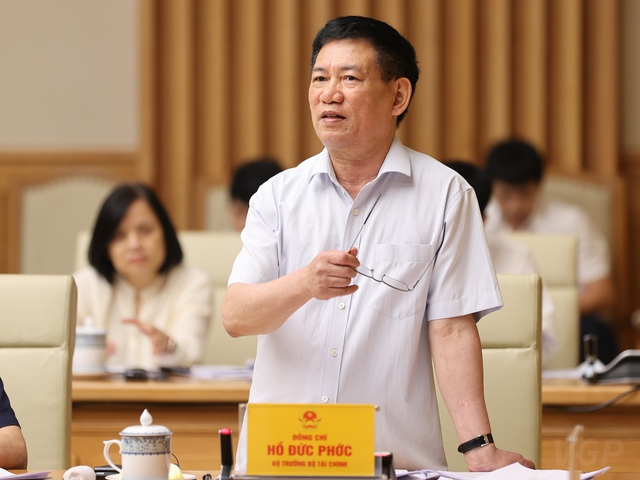 thu tuong phan ung chinh sach chu dong linh hoat kip thoi hieu qua trong boi canh nhieu bien dong