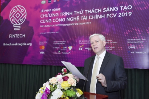 Thúc đẩy phổ cập tài chính và chuyển đổi ngân hàng số tại thị trường Việt Nam Thúc đẩy phổ cập tài chính và chuyển đổi ngân hàng số tại thị trường Việt Nam
