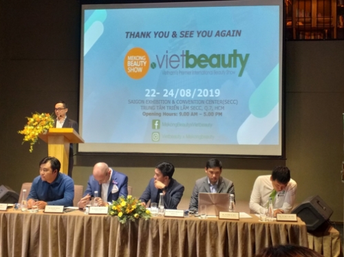 Làm đẹp tại Mekong Beauty & Vietbeauty