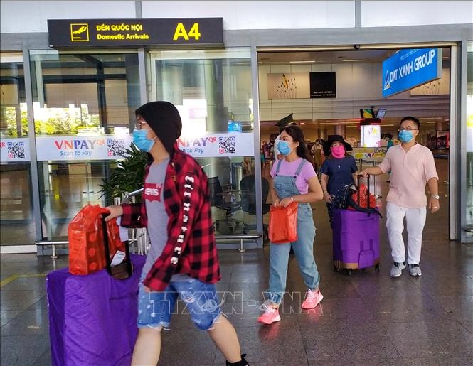 Thông tin về 7 chuyến bay đưa du khách đang ở Đà Nẵng trở về Hà Nội và TP Hồ Chí Minh thong tin ve 7 chuyen bay dua du khach dang o da nang tro ve ha noi va tp ho chi minh
