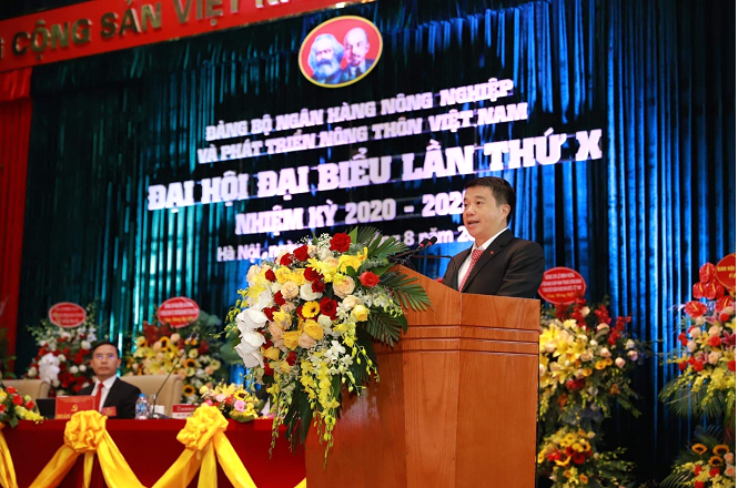 phan dau hoan thanh xuat sac su menh tam nong dong gop tich cuc cho cong cuoc phat trien dat nuoc