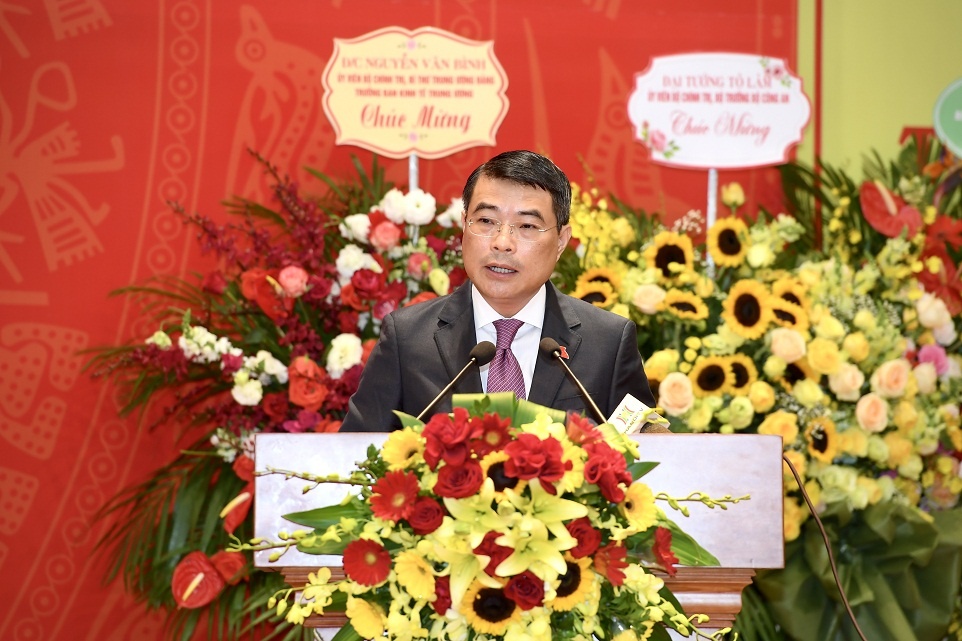 phat huy tinh than doan ket chu dong sang tao trach nhiem