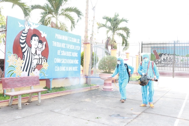 bo sung kinh phi phong chong dich cho bo cong an