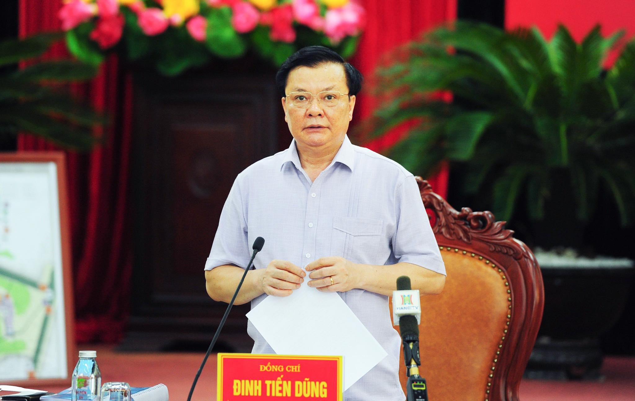 Bí thư Thành ủy Hà Nội: Triệt để khắc phục sơ hở, tập trung chặn dịch từ ‘gốc’