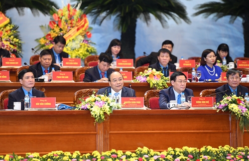 Thủ tướng đề nghị Công đoàn Việt Nam tiếp tục đổi mới và có bước đột phá