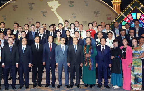 Thủ tướng nhấn mạnh ‘giá đỡ cho sự thịnh vượng kinh tế lâu dài’