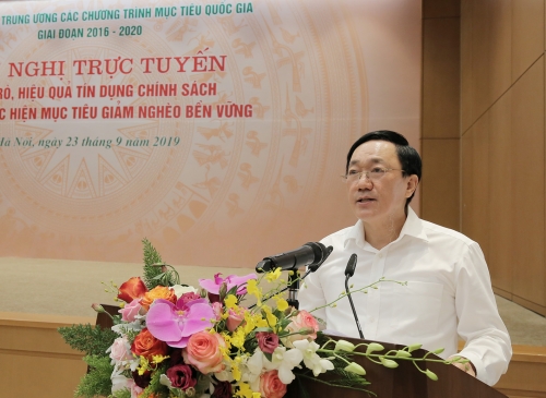 NHCSXH và chính sách tín dụng là trụ cột của giảm nghèo bền vững NHCSXH và chính sách tín dụng là trụ cột của giảm nghèo bền vững