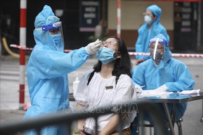 chieu 209 ha noi ghi nhan them 3 ca covid 19 so ca mac trong ngay la 9