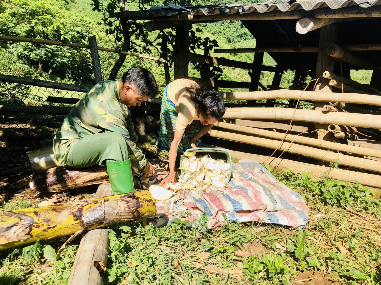 hanh trinh 20 nam tin dung chinh sach xa hoi tren manh dat mien nui son la