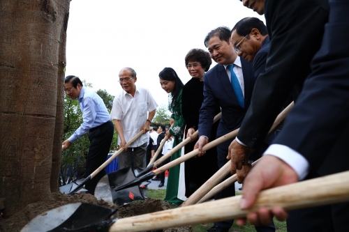 Tập đoàn TH động thổ dự án Tổ hợp y tế và Chăm sóc sức khoẻ công nghệ cao Tập đoàn TH động thổ dự án Tổ hợp y tế và Chăm sóc sức khoẻ công nghệ cao