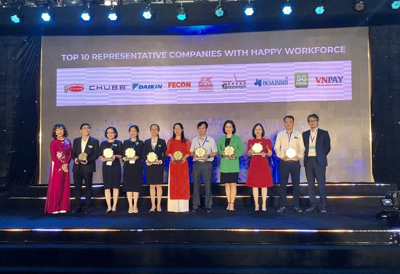 Generali Việt Nam được vinh danh “Top 10 Doanh nghiệp tiêu biểu có nguồn nhân lực hạnh phúc” generali viet nam duoc vinh danh top 10 doanh nghiep tieu bieu co nguon nhan luc hanh phuc