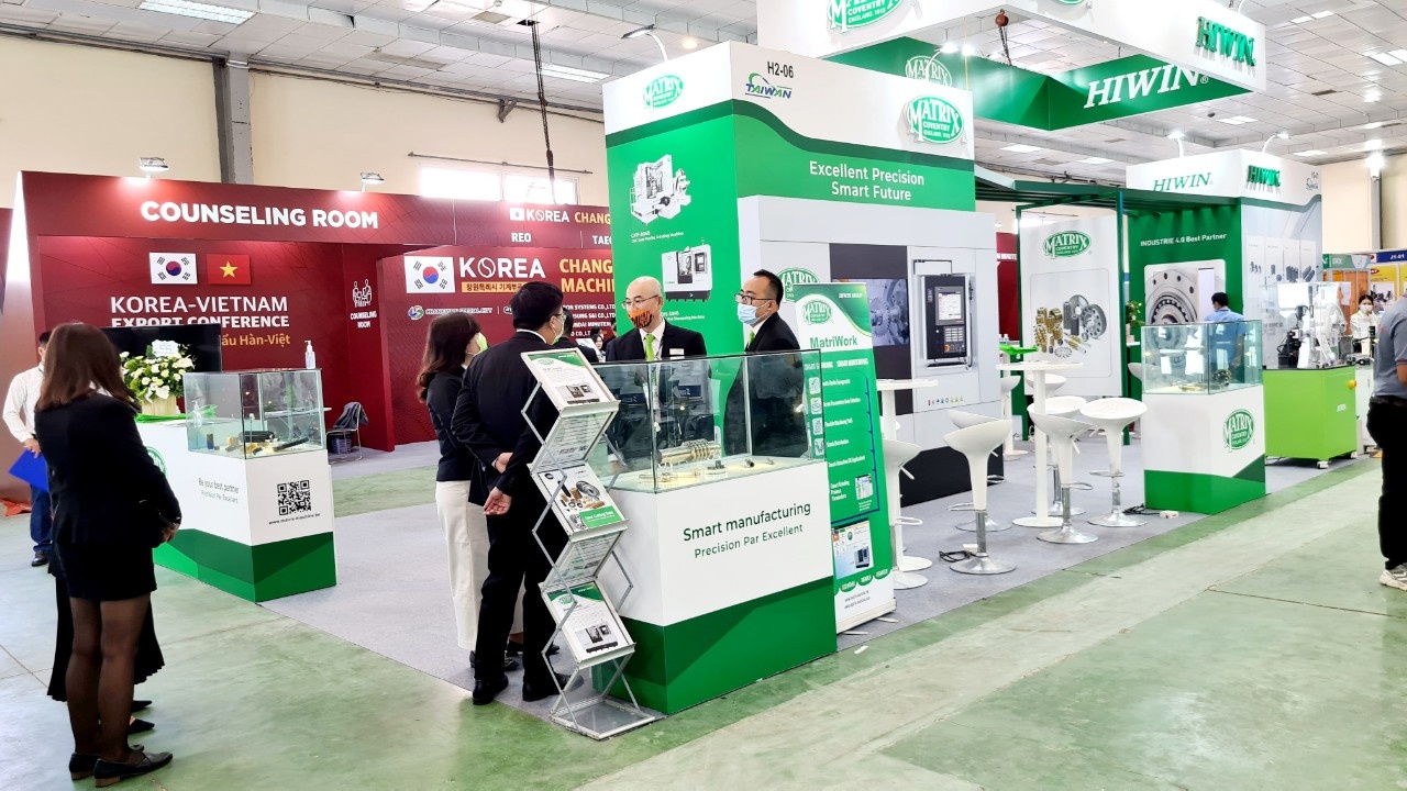 Triển lãm quốc tế lần thứ 8 về máy công cụ, cơ khí chính xác tại Hà Nội trien lam quoc te lan thu 8 ve may cong cu co khi chinh xac tai ha noi