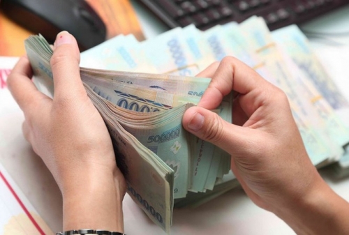 Một số ngân hàng giảm nhẹ lãi suất huy động Một số ngân hàng giảm nhẹ lãi suất huy động