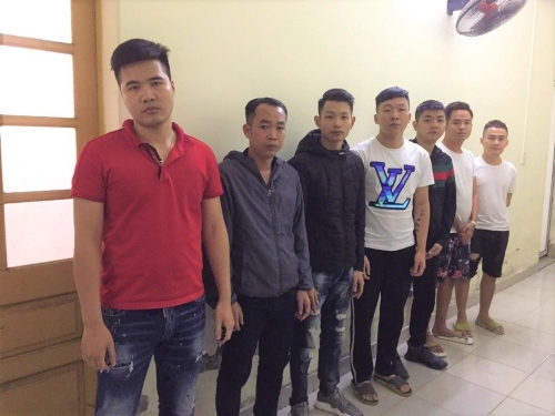 Bắt nhóm đối tượng cho vay nặng lãi Bắt nhóm đối tượng cho vay nặng lãi