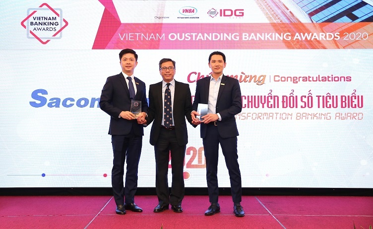 Sacombank nhận 2 giải thưởng về bán lẻ và chuyển đổi số Sacombank nhận 2 giải thưởng về bán lẻ và chuyển đổi số