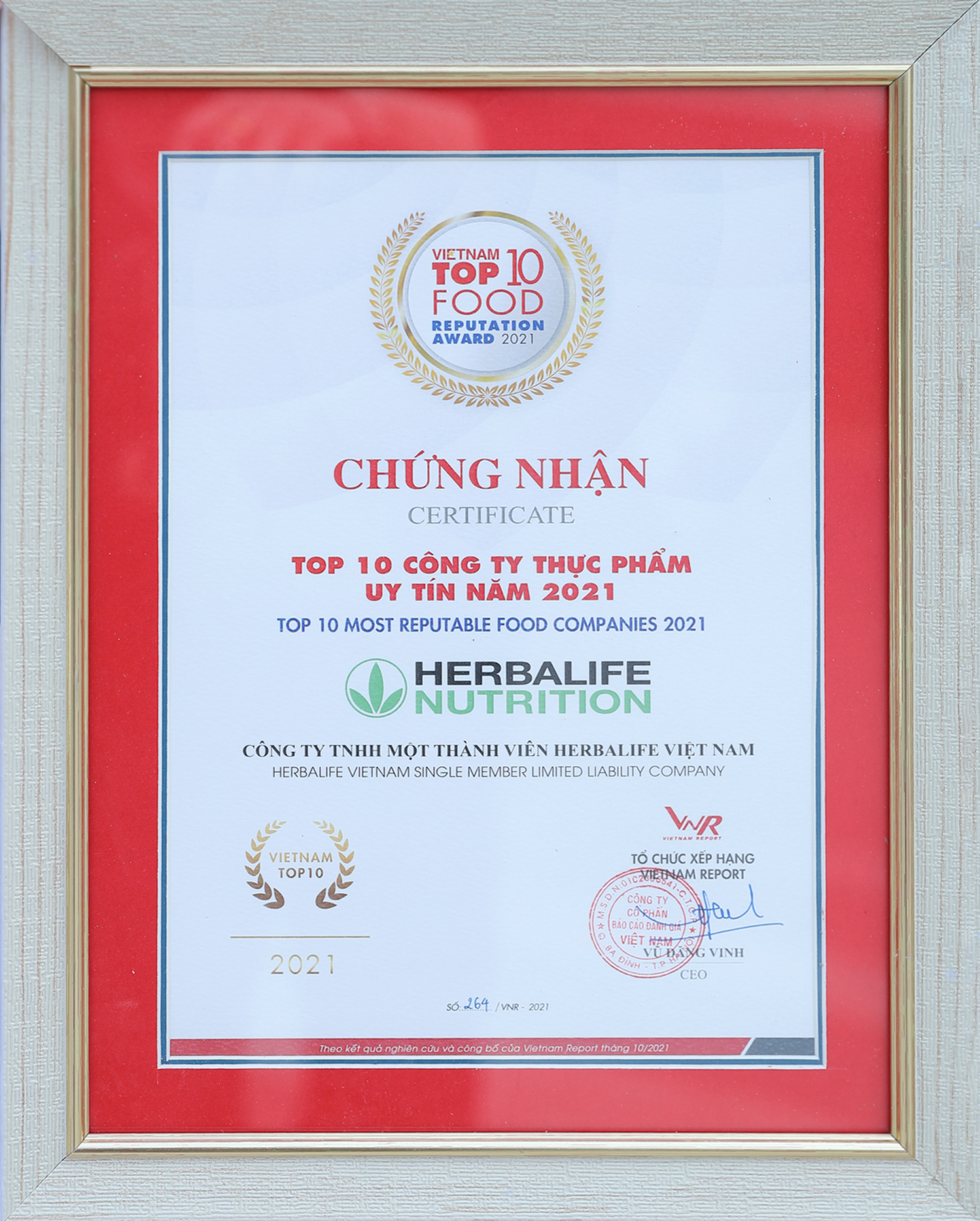 herbalife viet nam duoc vinh danh top 10 cong ty thuc pham uy tin nam 2021