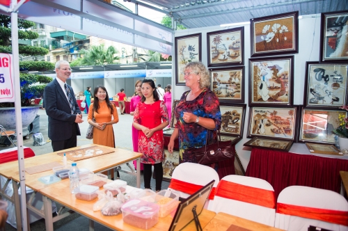 Chuyện khởi nghiệp của những doanh nhân vi mô