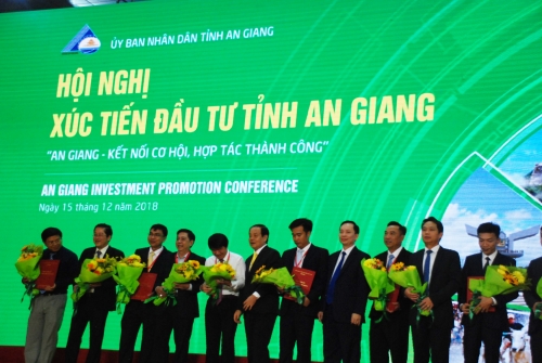 Ngân hàng cam kết đầu tư 4.600 tỷ đồng vào An Giang