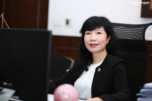 ung dung the chip se giam phi ve muc tot nhat