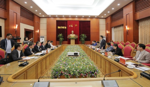 NHCSXH là kênh phù hợp, hiệu quả và bền vững nhất NHCSXH là kênh phù hợp, hiệu quả và bền vững nhất