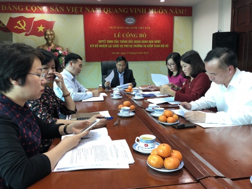 Thi “Viết về Đạo đức nghề nghiệp và Văn hóa ứng xử” thi viet ve dao duc nghe nghiep va van hoa ung xu