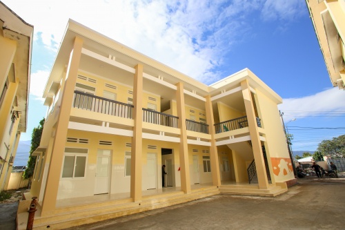 Hanwha Life Việt Nam trao tặng phòng khám cho Trung tâm Y tế huyện Krông Bông Hanwha Life Việt Nam trao tặng phòng khám cho Trung tâm Y tế huyện Krông Bông