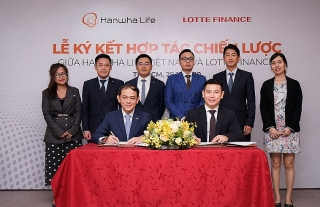 Hanwha Life Việt Nam ký hợp tác chiến lược cùng LOTTE Finance và Gene Solutions