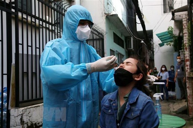 TP.HCM thí điểm cách ly tập trung 7 ngày đối với F0 không triệu chứng