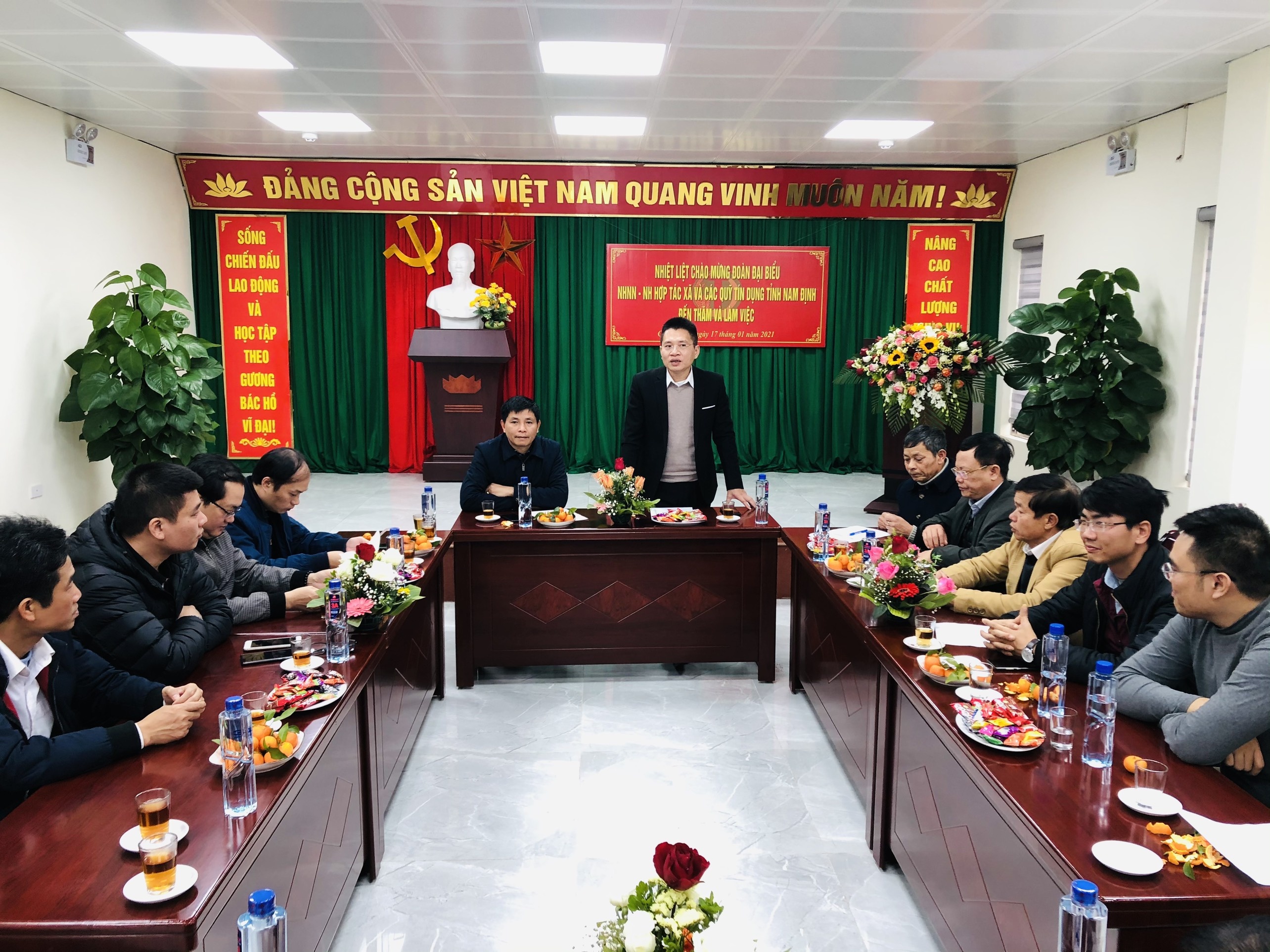 QTDND xã Chiềng Sơn tích cực hỗ trợ người dân vùng đặc biệt khó khăn