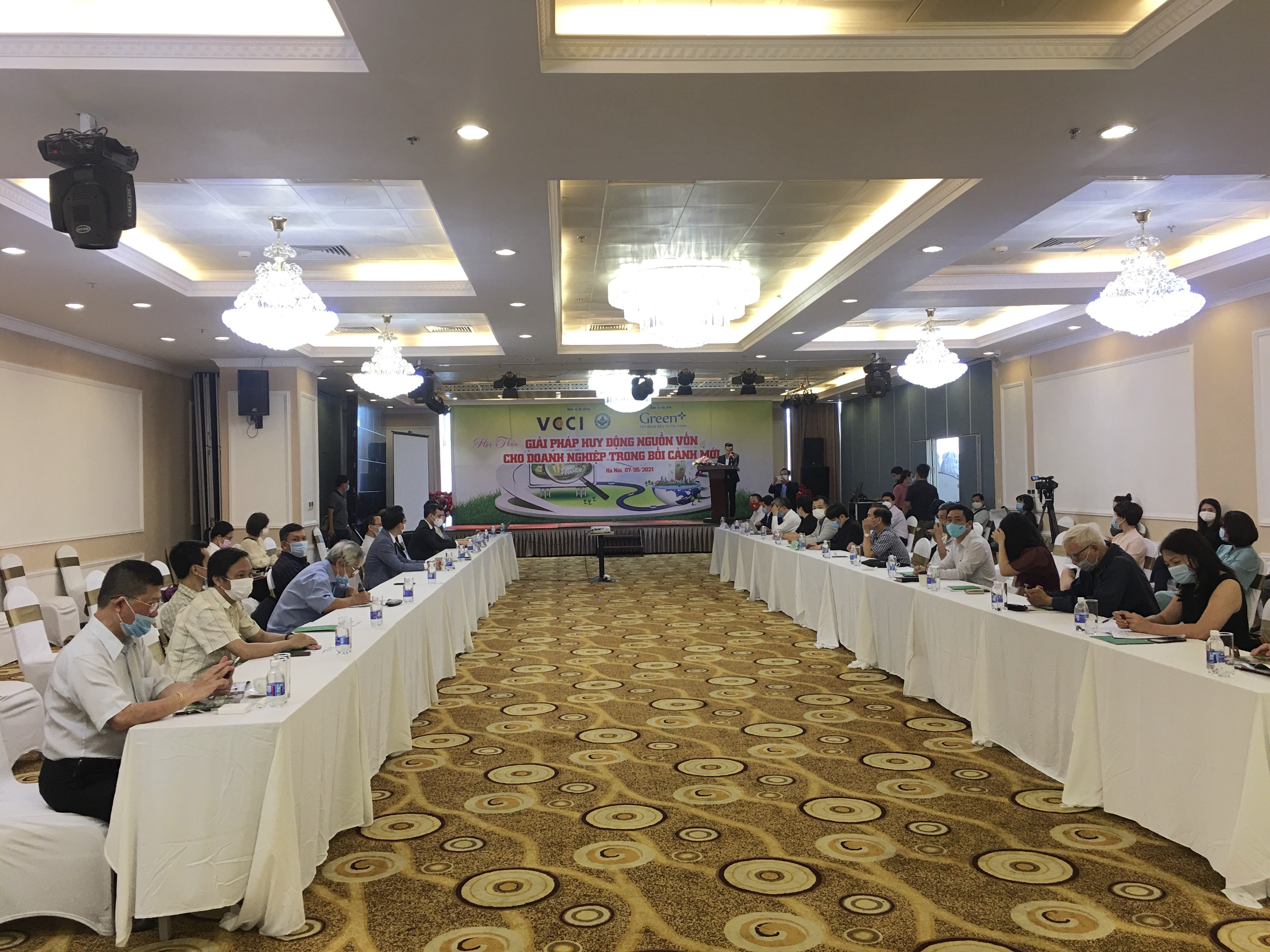 Đa dạng hóa kênh huy động vốn cho doanh nghiệp trong thời kỳ mới da dang hoa kenh huy dong von cho doanh nghiep trong thoi ky moi