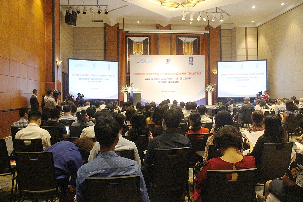 nen kinh te can suc bat tu nhieu giai phap ngan va dai han trong 6 thang cuoi nam