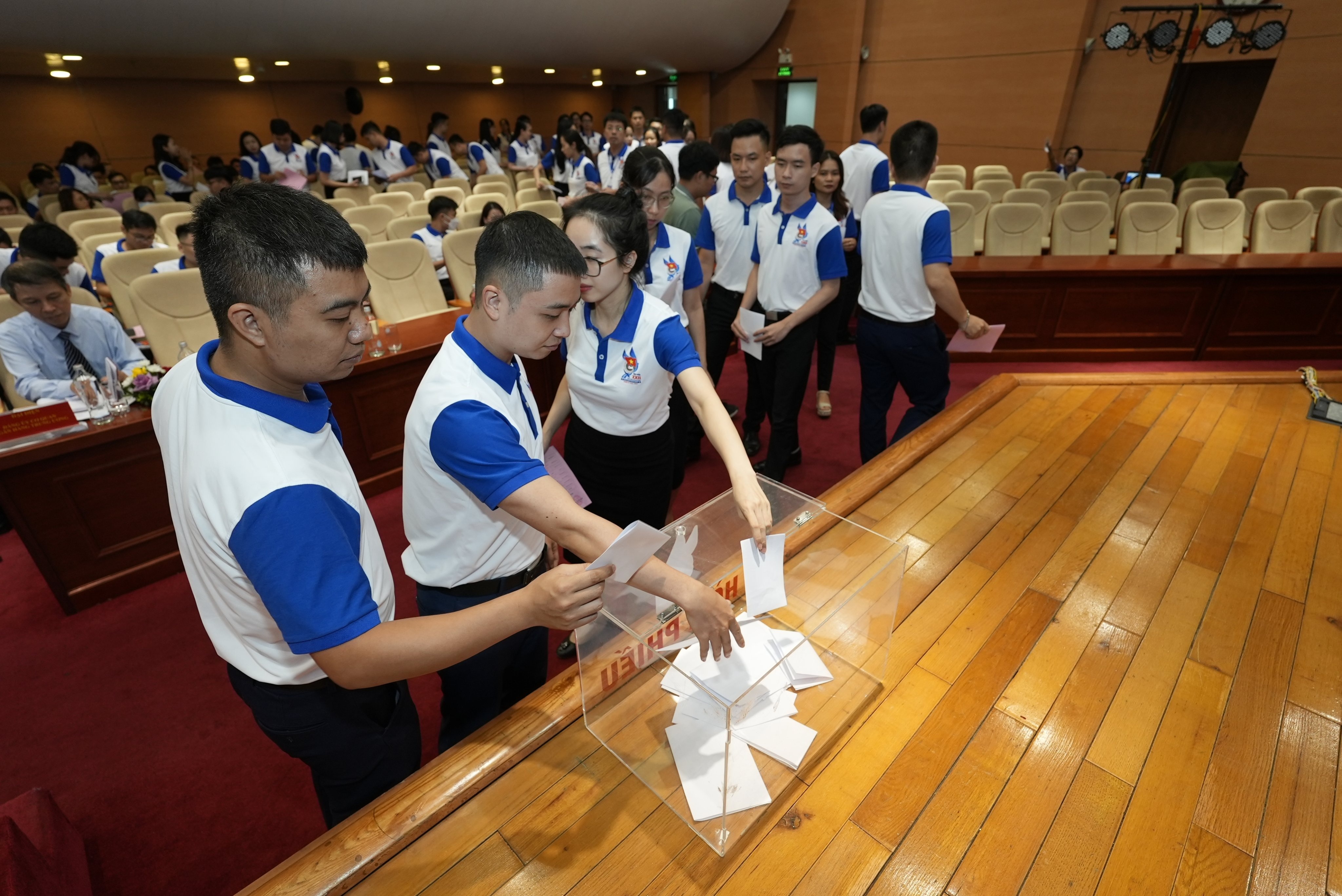 ky dai hoi cua y chi suc manh doan ket va tri tue cua tuoi tre nhtw