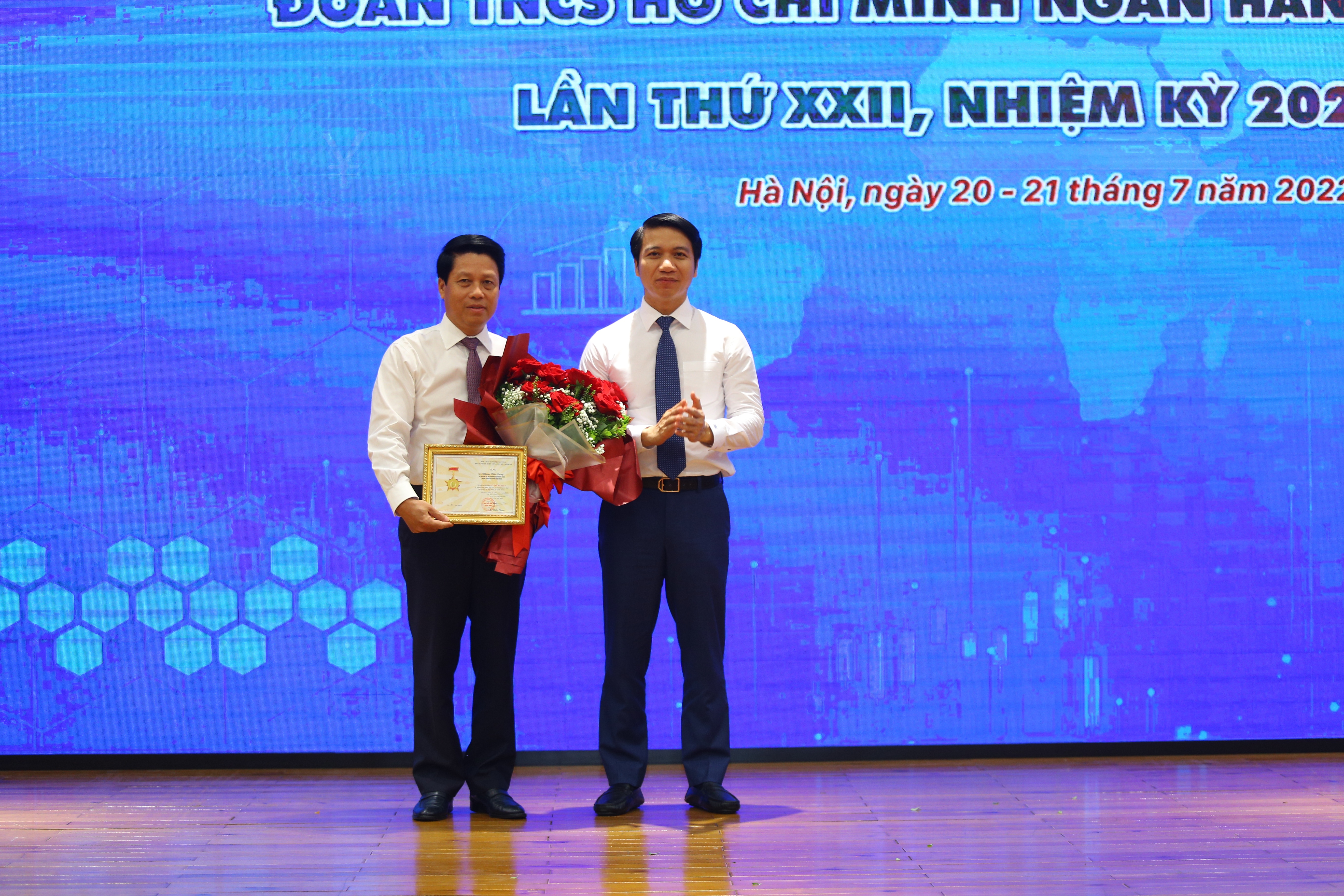 ky dai hoi cua y chi suc manh doan ket va tri tue cua tuoi tre nhtw