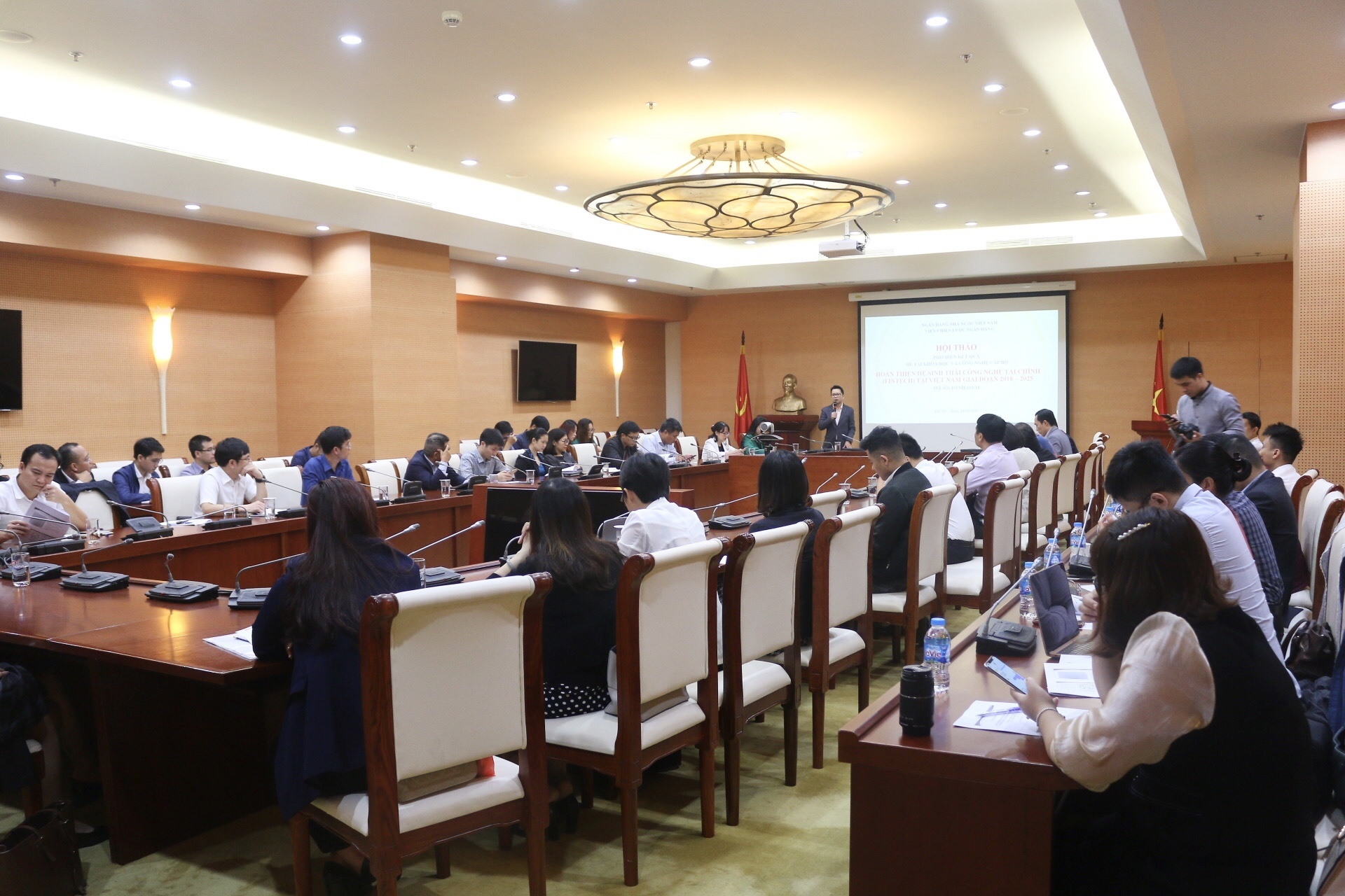 hoi thao pho bien ket qua de tai khoa hoc va cong nghe ve fintech