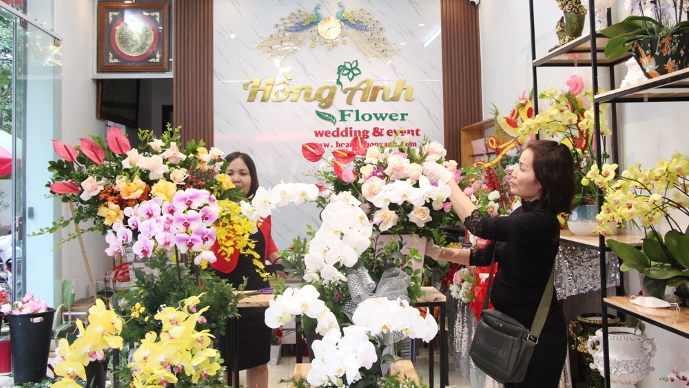 Thị trường quà tặng 20/10 sôi động trở lại sau đại dịch thi truong qua tang 2010 soi dong tro lai sau dai dich