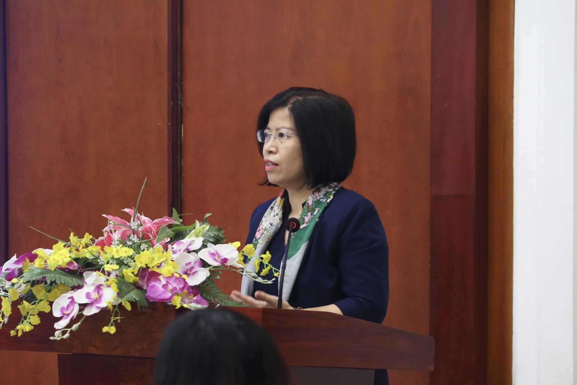 Thương mại điện tử: Động lực hỗ trợ phát triển kinh tế số tại Việt Nam thuong mai dien tu dong luc ho tro phat trien kinh te so tai viet nam