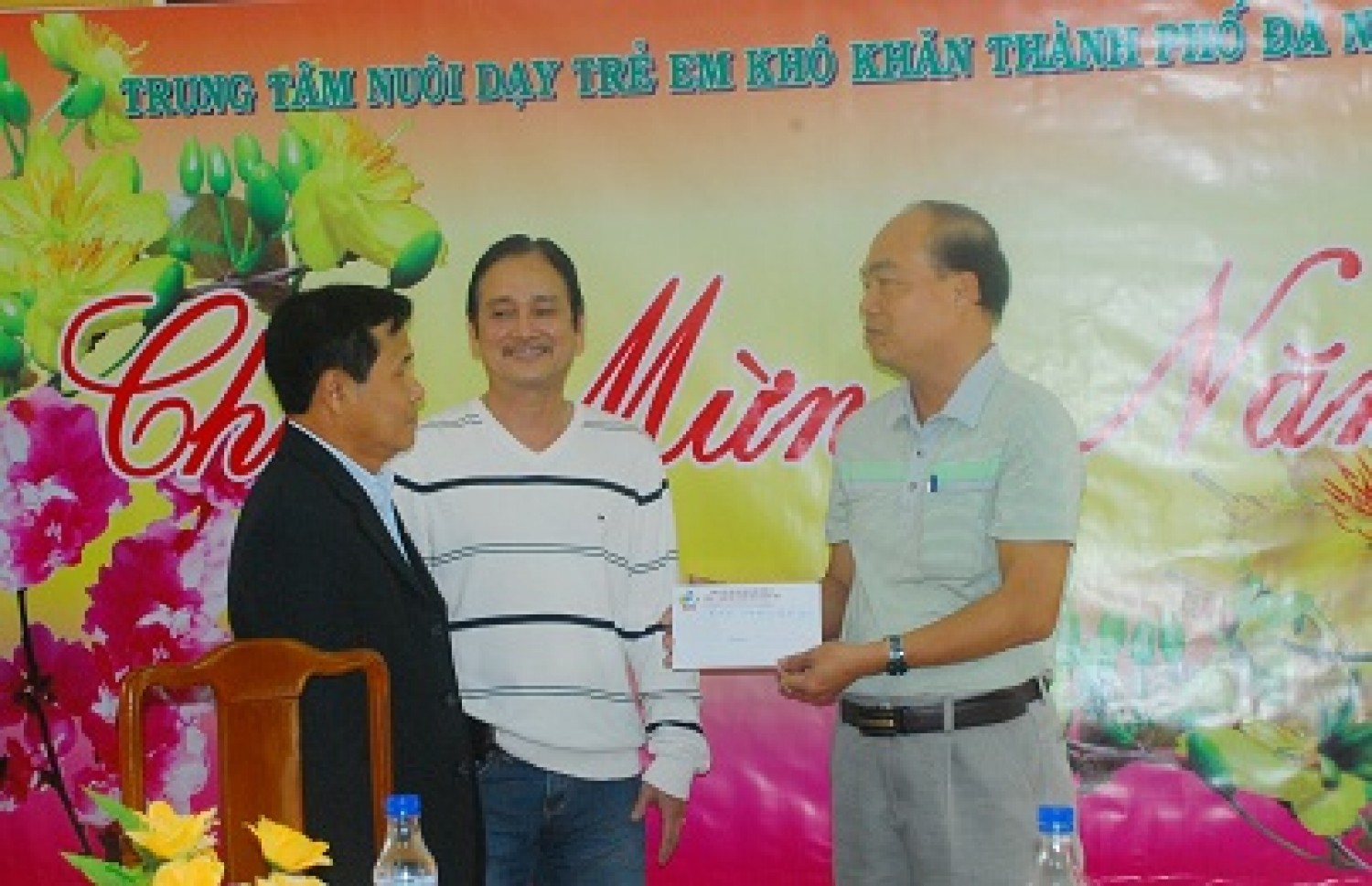 CTCP Xây dựng công trình 545 chung tay lo Tết cho người có công với cách mạng CTCP Xây dựng công trình 545 chung tay lo Tết cho người có công với cách mạng