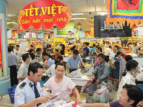 Chỉ số giá tiêu dùng tăng mạnh 0,73% trong tháng Tết