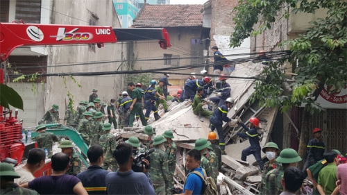 Hà Nội đôn đốc kiểm tra, đánh giá an toàn nhà ở và công trình công cộng cũ