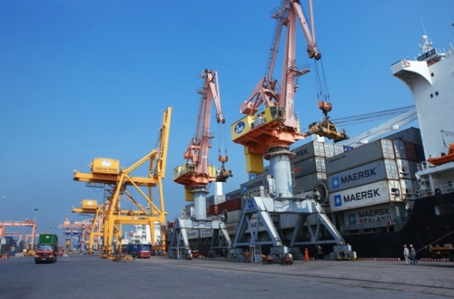 Tăng trưởng thấp hơn, song nền tảng tốt hơn