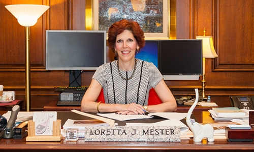 Quan chức Fed nói cần tăng tiếp lãi suất trong năm nay và năm tới