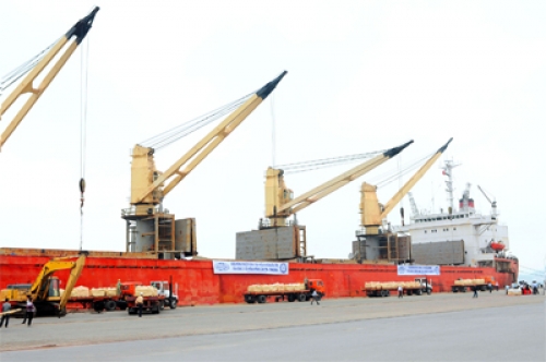 ADB: Việt Nam tăng trưởng 6,5% trong năm 2017 ADB: Việt Nam tăng trưởng 6,5% trong năm 2017