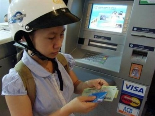 Nghiên cứu điều chỉnh mức lương cơ sở, lương tối thiểu vùng