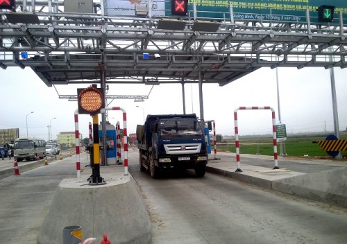 Đầu tư dự án thu phí tự động không dừng và kiểm soát tải trọng xe tự động