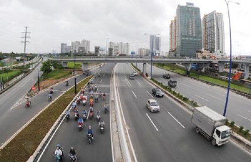 Thủ tướng yêu cầu quản lý chặt các dự án đầu tư công