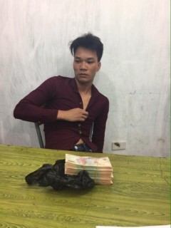 Đồn Biên phòng Tân Thanh, Lạng Sơn bắt giữ đối tượng vận chuyển tiền giả