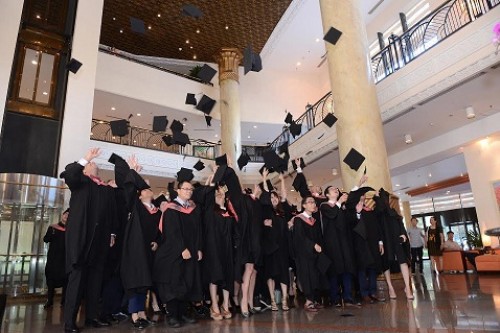 BUV: Khẳng định chất lượng giáo dục đại học theo chuẩn quốc tế BUV: Khẳng định chất lượng giáo dục đại học theo chuẩn quốc tế