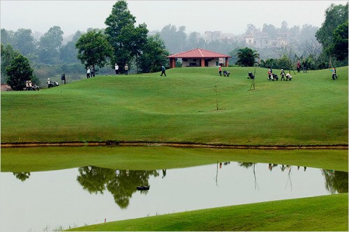 Bổ sung 2 sân golf vào quy hoạch