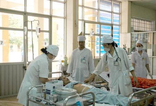 Không tăng giá điện, giá dịch vụ y tế 2 tháng còn lại năm 2016