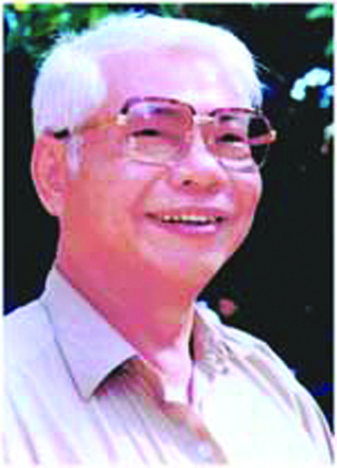 Xuân Hồng - nhạc sĩ của những mùa Xuân Xuân Hồng - nhạc sĩ của những mùa Xuân